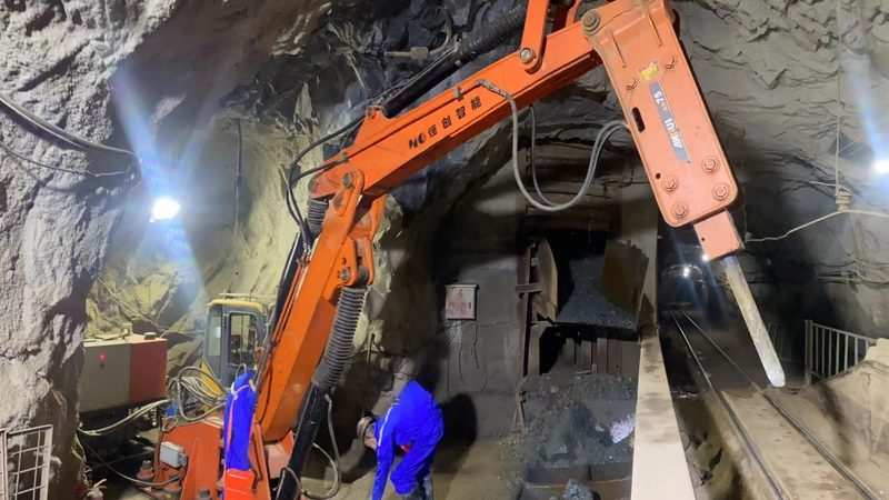 压路机租赁费用一天多少？揭秘影响租赁价格的关键因素**